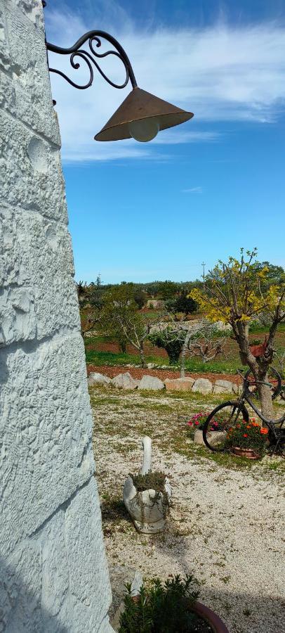 Antico Trullo Immerso Nella Campagna Alberobello Zewnętrze zdjęcie